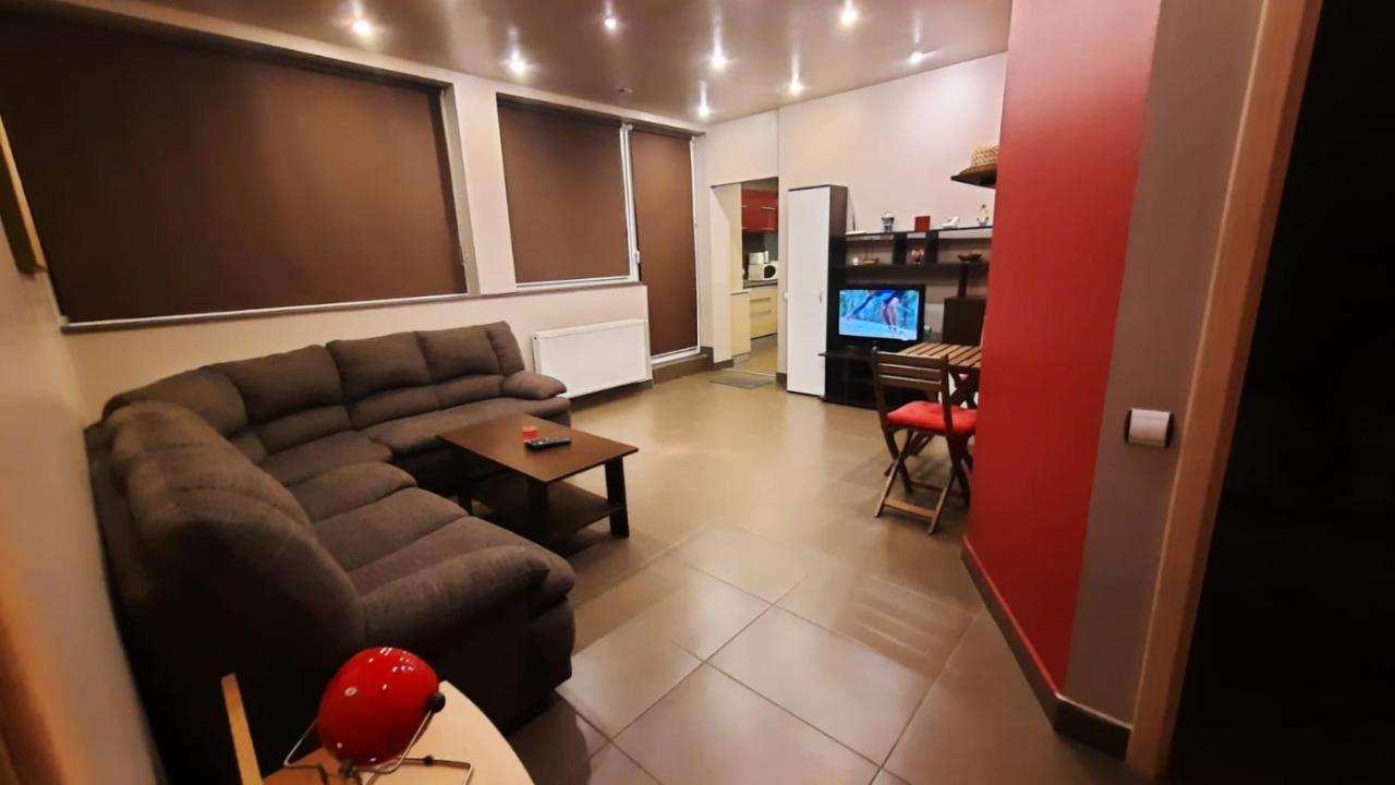 Апартаменты Penthouse Larry Бухарест Экстерьер фото